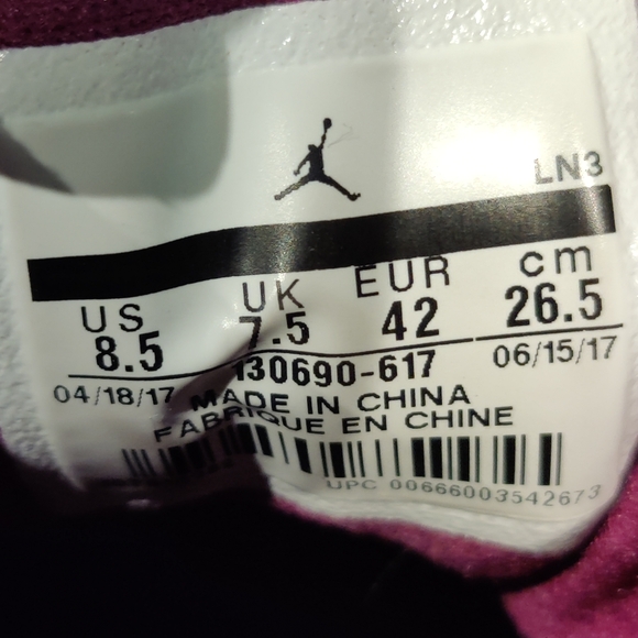 Jordan 12 Retro 'Bordeaux' - Picture 8 of 8